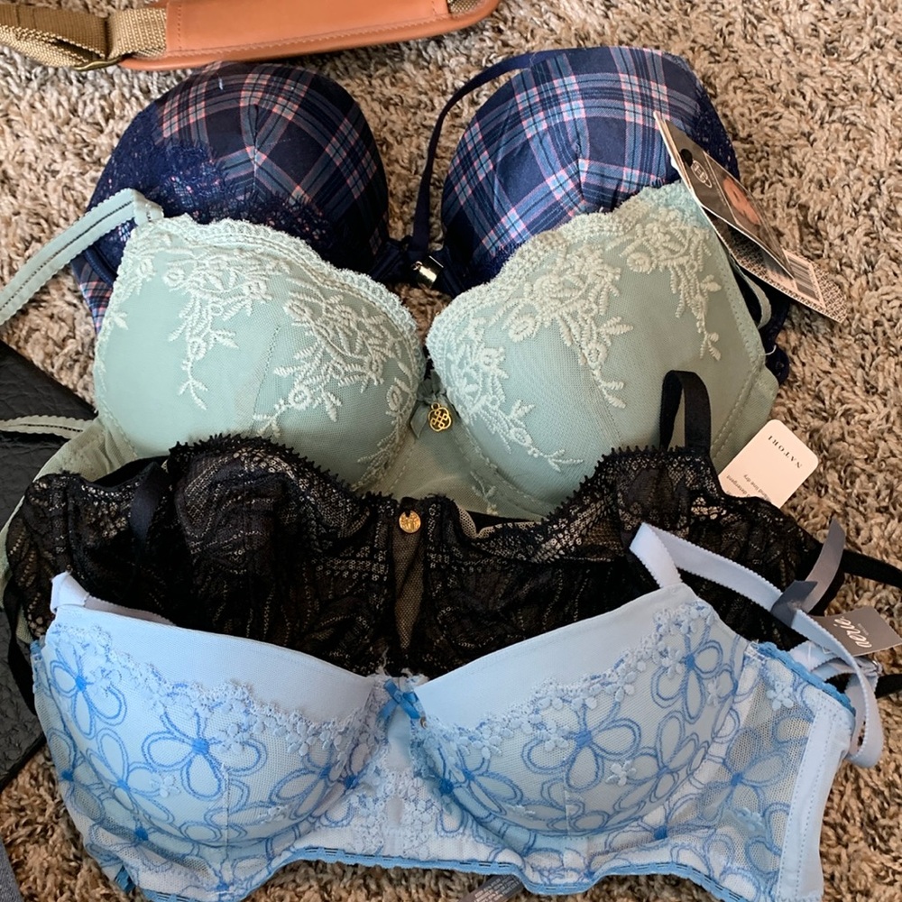 4 piece 34-36b bras